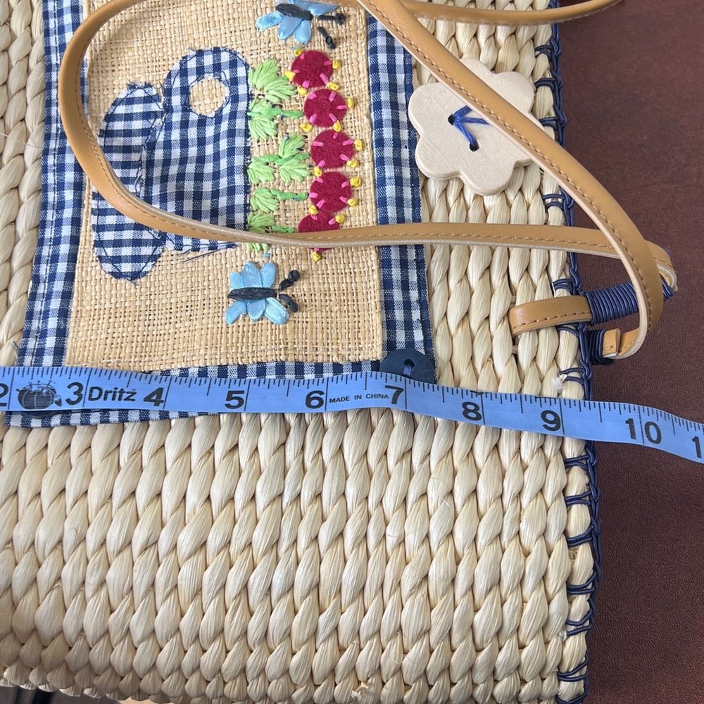 - Breckinridge Wicker Purse - Picture 11 of 12